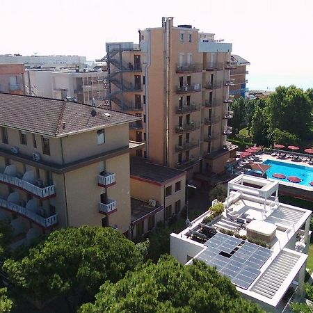 Hotel Sofia Lido di Jesolo Exterior foto